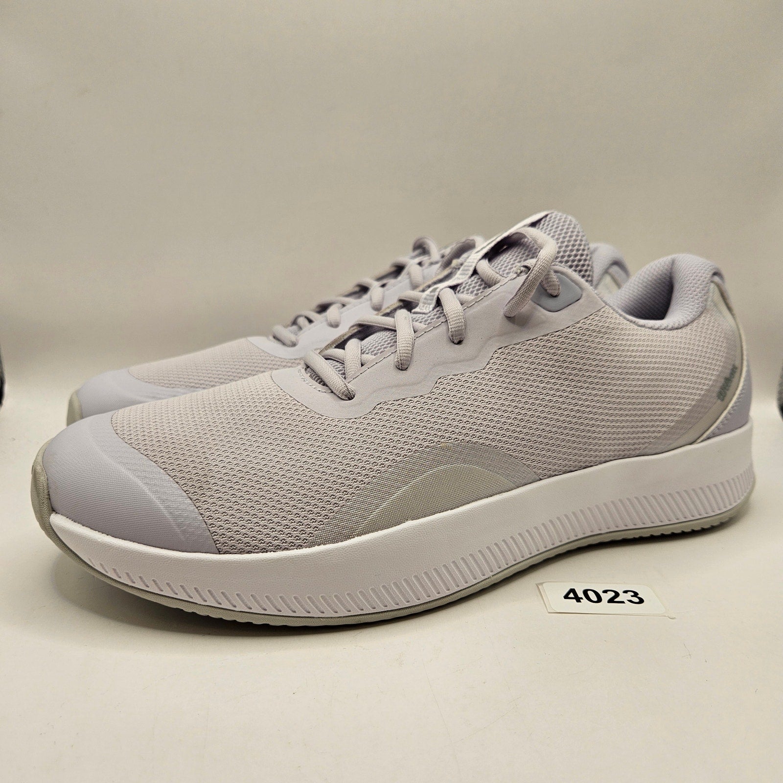 WILSON WOMEN'S 10.5 INTRIGUE LITE TENNIS LOW TOP WHITE LUNAR ROCK NWOB WRS335820