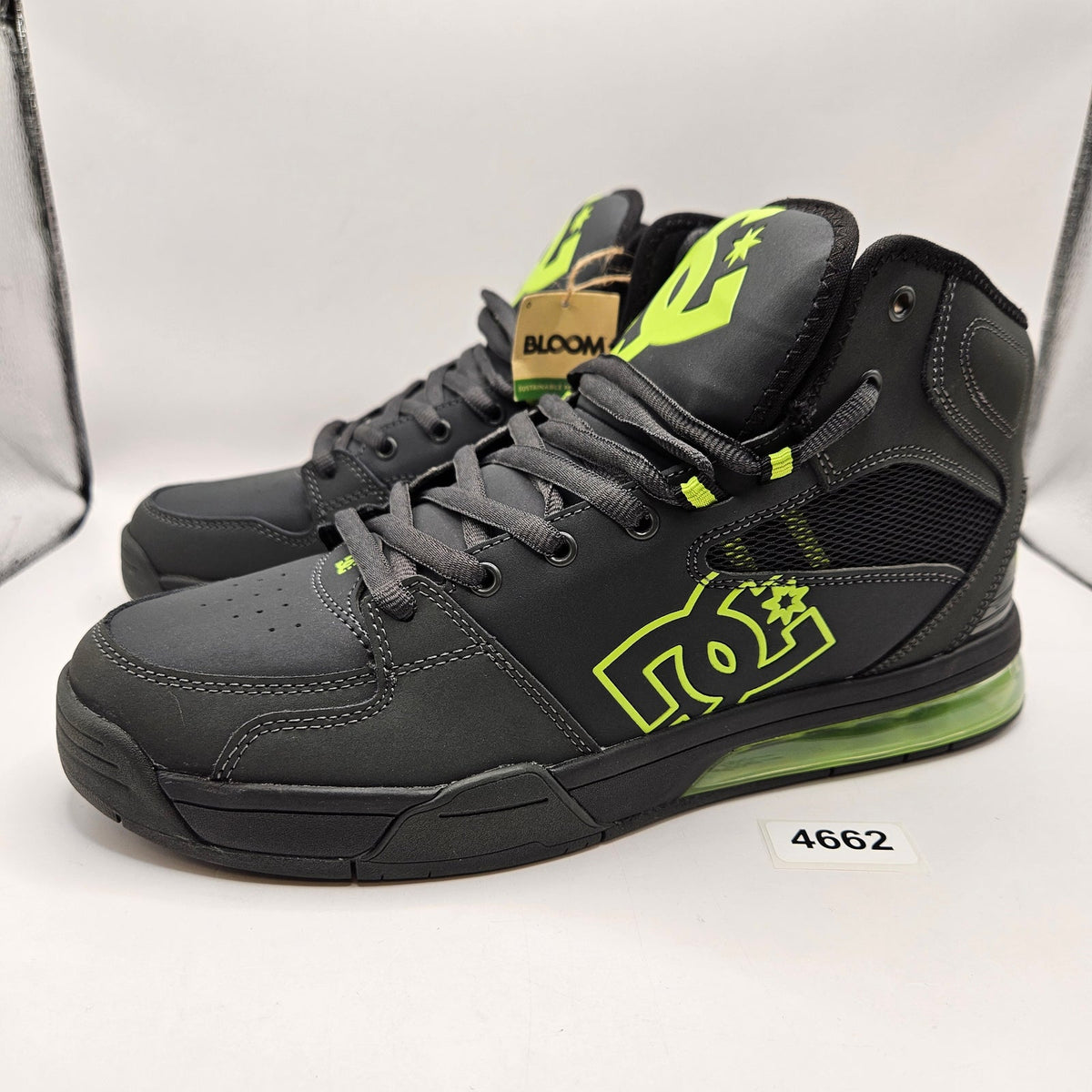 DC SHOE CO MEN'S 11.5 VERSATILE MID SKATEBOARDING SHOE BLACK GREEN DC01838061