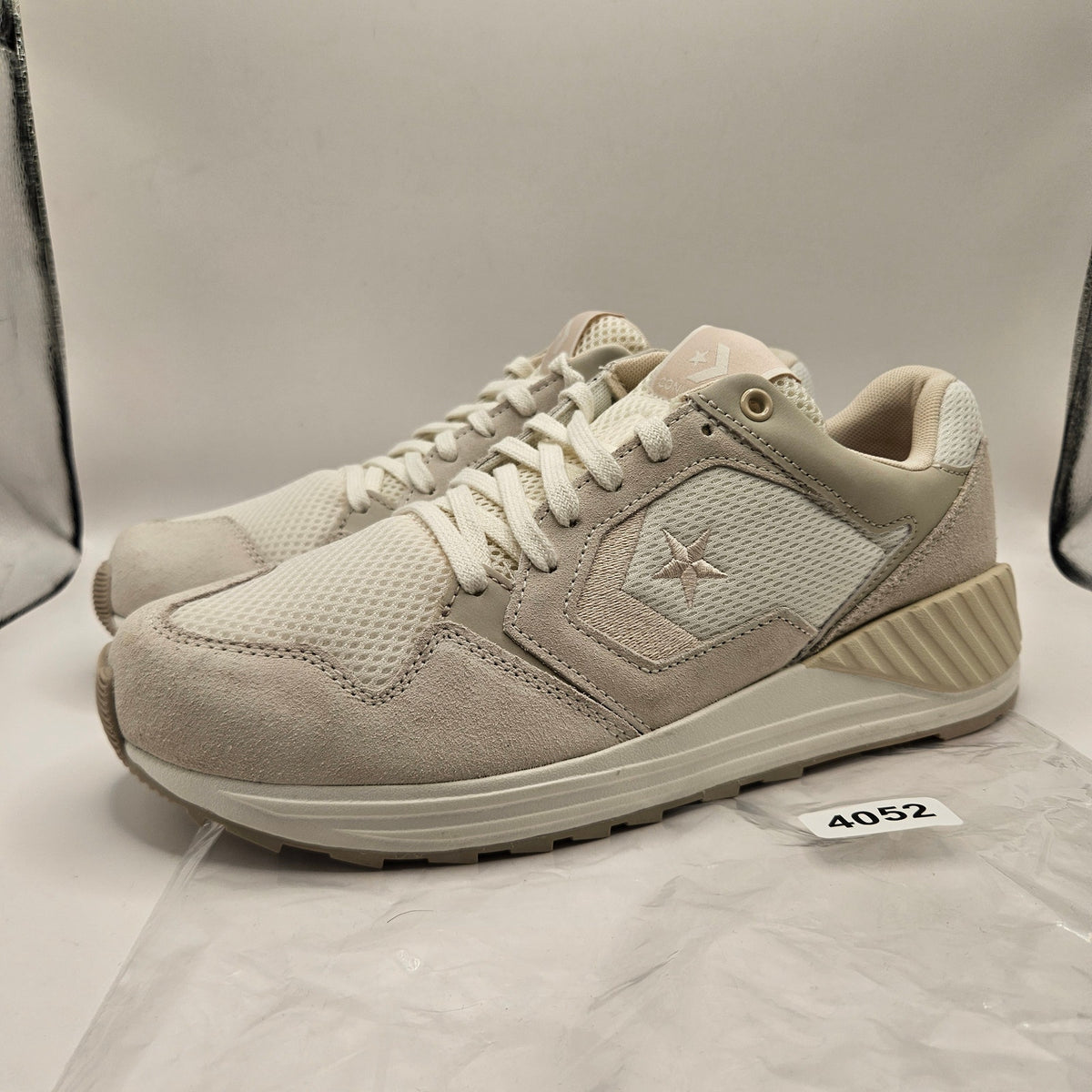CONVERSE MEN'S 10 WAVE TRAINER VINTAGE WHITE CREAM LOW TOP SNEAKER NWOB A13462C