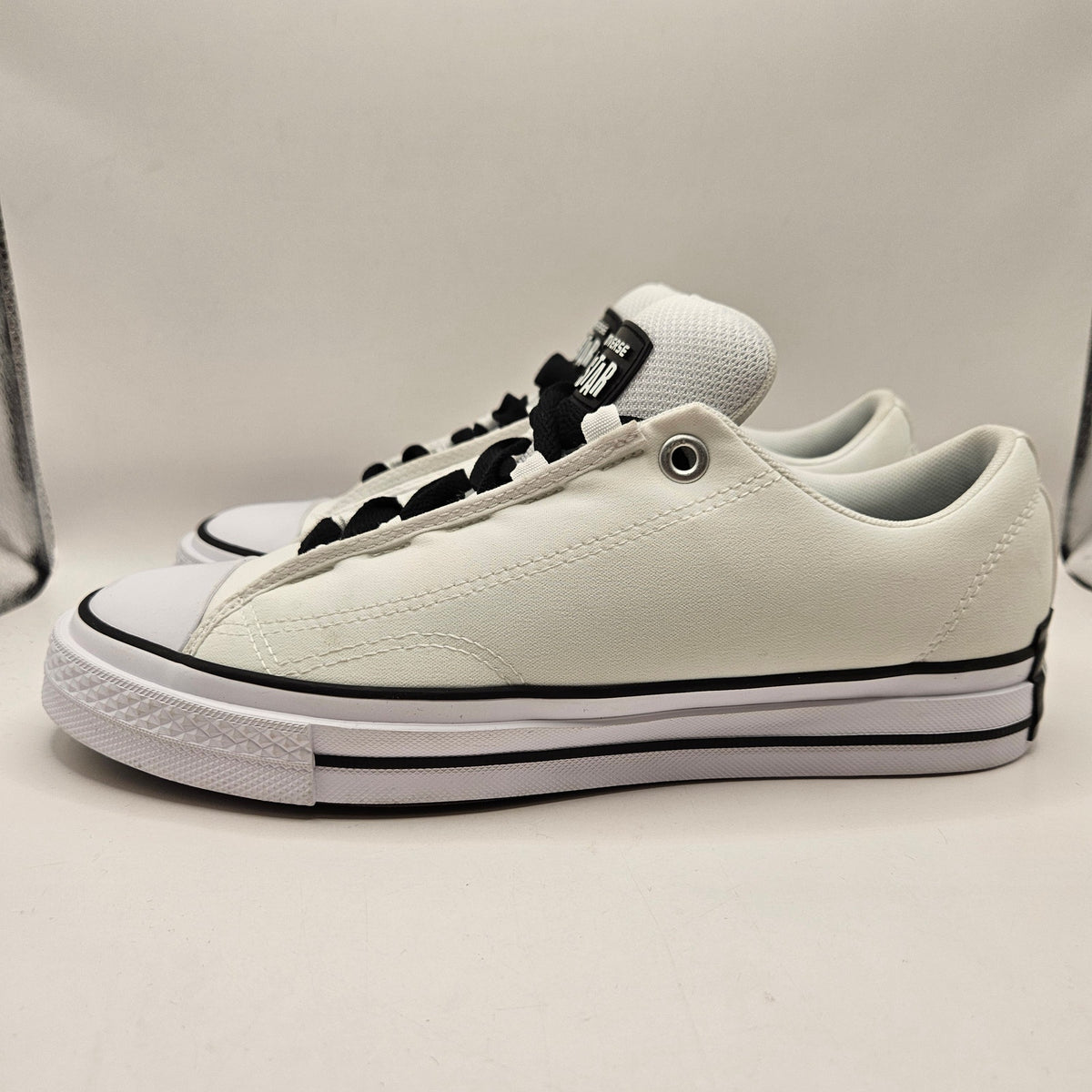 CONVERSE MEN'S 9.5 CHUCK TAYLOR ALLSTAR PUFF FAT TOUGUE LO WHITE A14722C