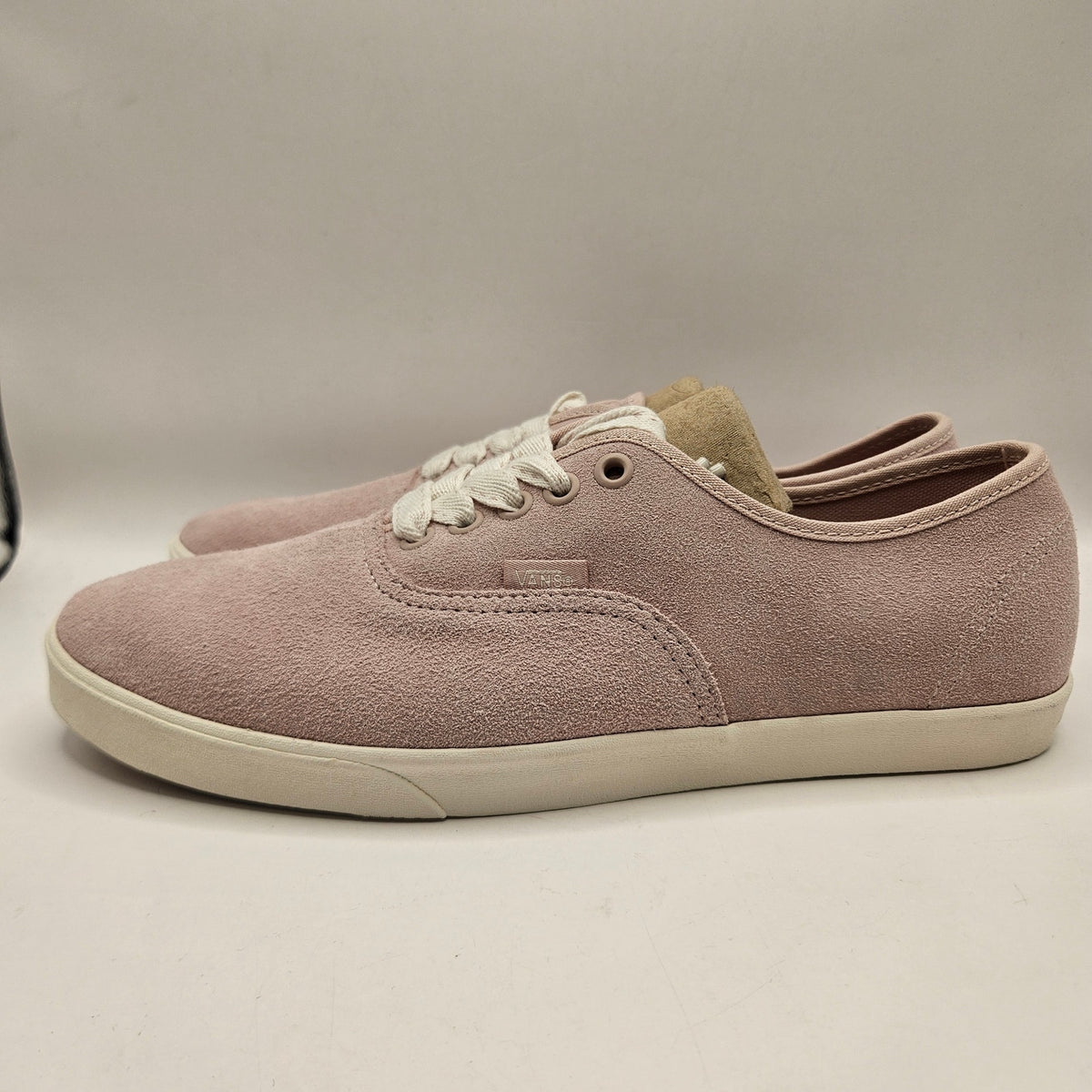 VANS MEN'S 9 AUTHENTIC LOWPRO SUEDE LOW TOP SNEAKER PINK NWOB