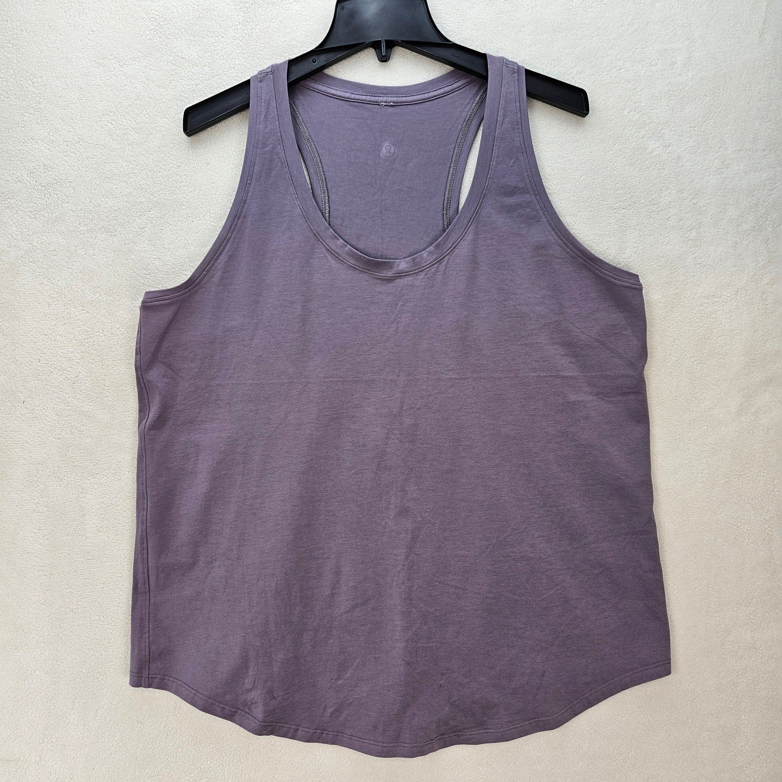 LULULEMON WOMEN'S 14 PURPLE RACERBACK WORKOUT TANK