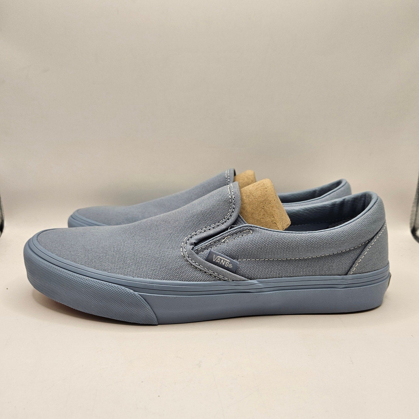 VANS MEN'S 9.5 CLASSIC SLIP ON PASTEL MONO DUSTY BLUE NWOB