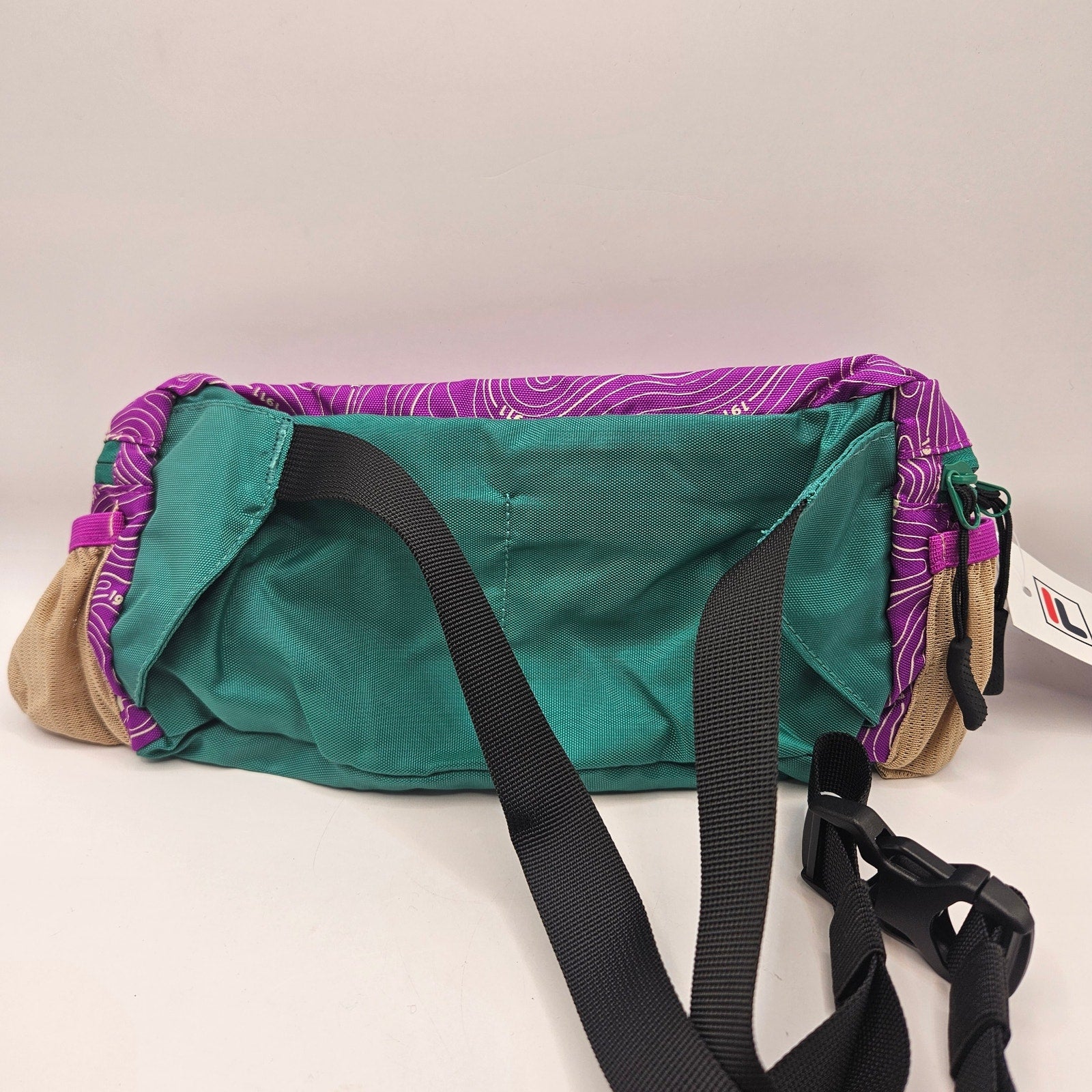 FILA RARE TRAIL FANNY PACK PURPLE CACTUS FLOWER GREEN LA915291-556NWT
