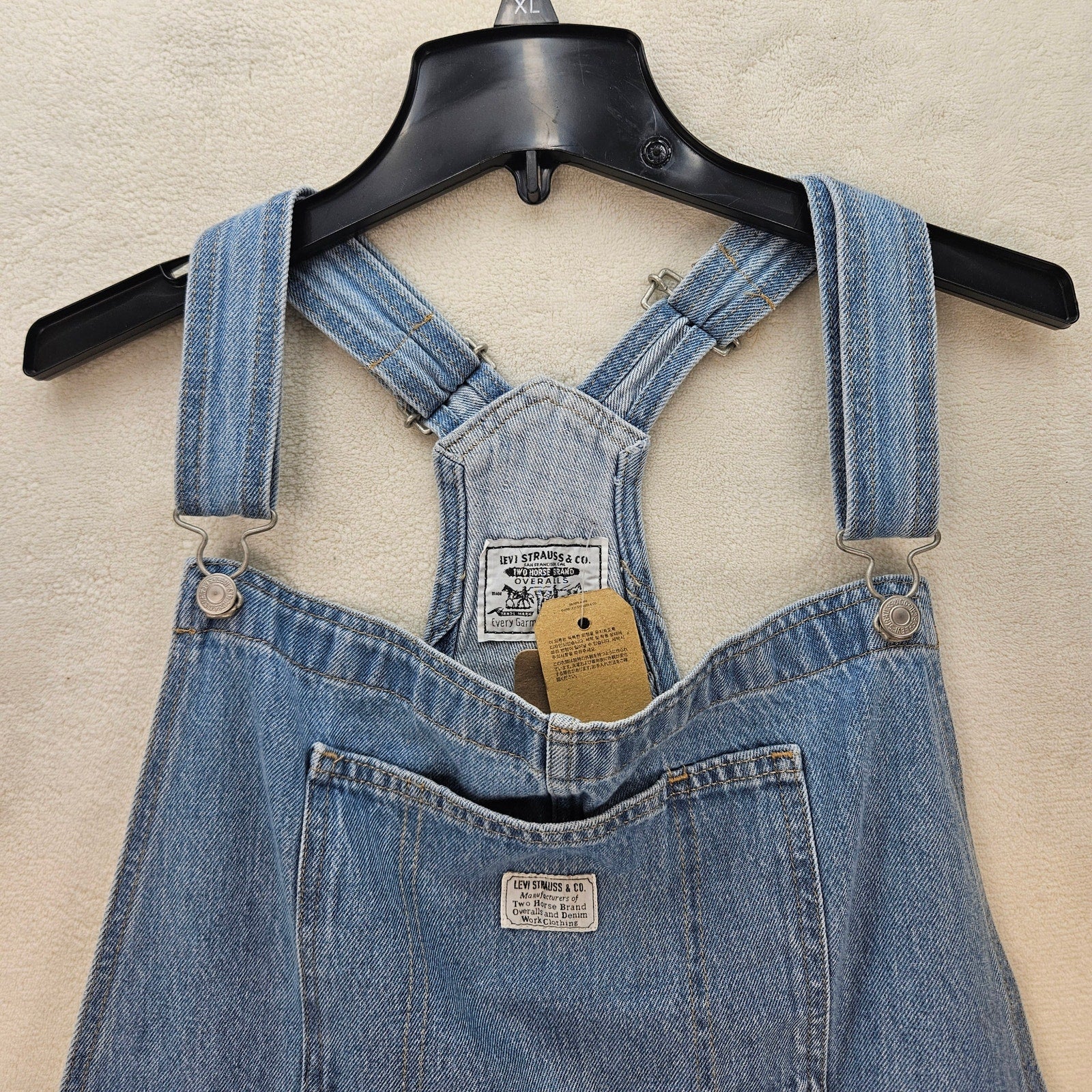 LEVI'S WOMEN'S XL VINTAGE SHORTALLS NWT IN THE FIELD LIGHT WASH