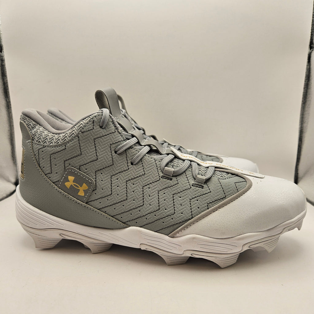 UNDER ARMOUR MEN'S 11.5 BASEBALL CLEATS WHITE GRAY GOLD METALL FREE MOLDED NWOB