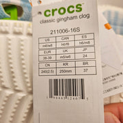 CROCS M6 W8 CLASSIC GINGHAM CLOG BLUE WHITE CHECKERED SLIP ON SHOES NWT