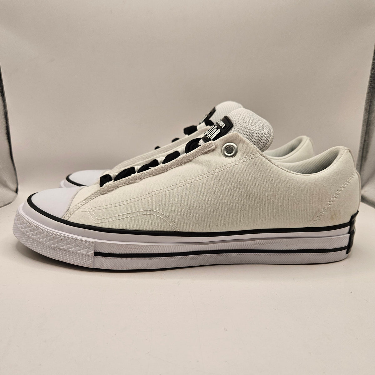CONVERSE MEN'S 11 CHUCK TAYLOR ALLSTAR PUFF FAT TOUGUE LO WHITE A14722C