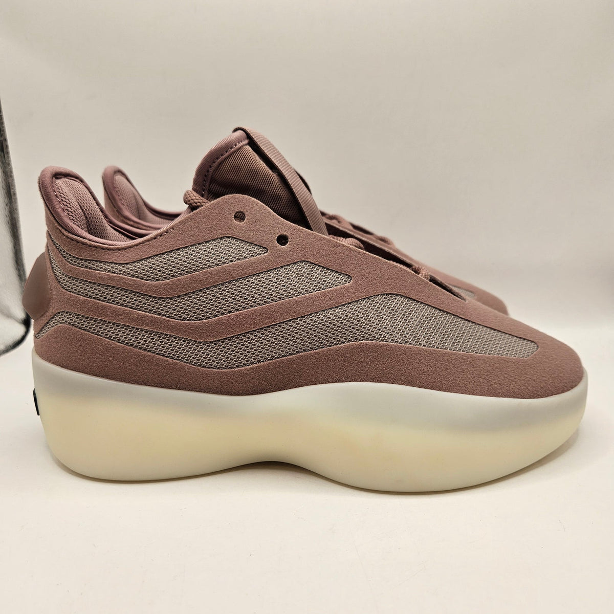 ADIDAS MEN'S 7 FEAR OF GOD ATHLETICS II BASKETBALL LOW OXIDE JP6004