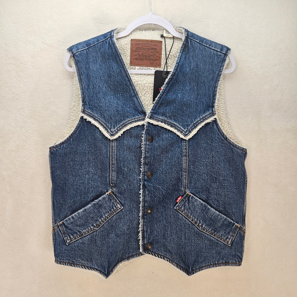 LEVI'S MEN'S SMALL WESTERN DENIM SHERPA VEST NWT SKY DESERT MEDIUM WASH