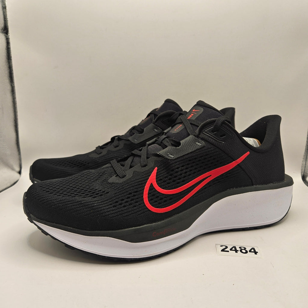 NIKE MEN'S 11 QUEST 6 BLACK WHITE UNIVERSITY RED FD6033-011 NWOB