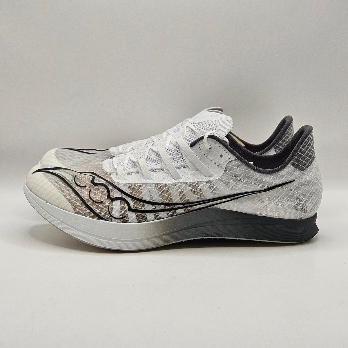 SAUCONY MEN'S 9 TERMINAL VT RACING TRACK & FIELD SPIKES S29101-10 WHITE BLACK