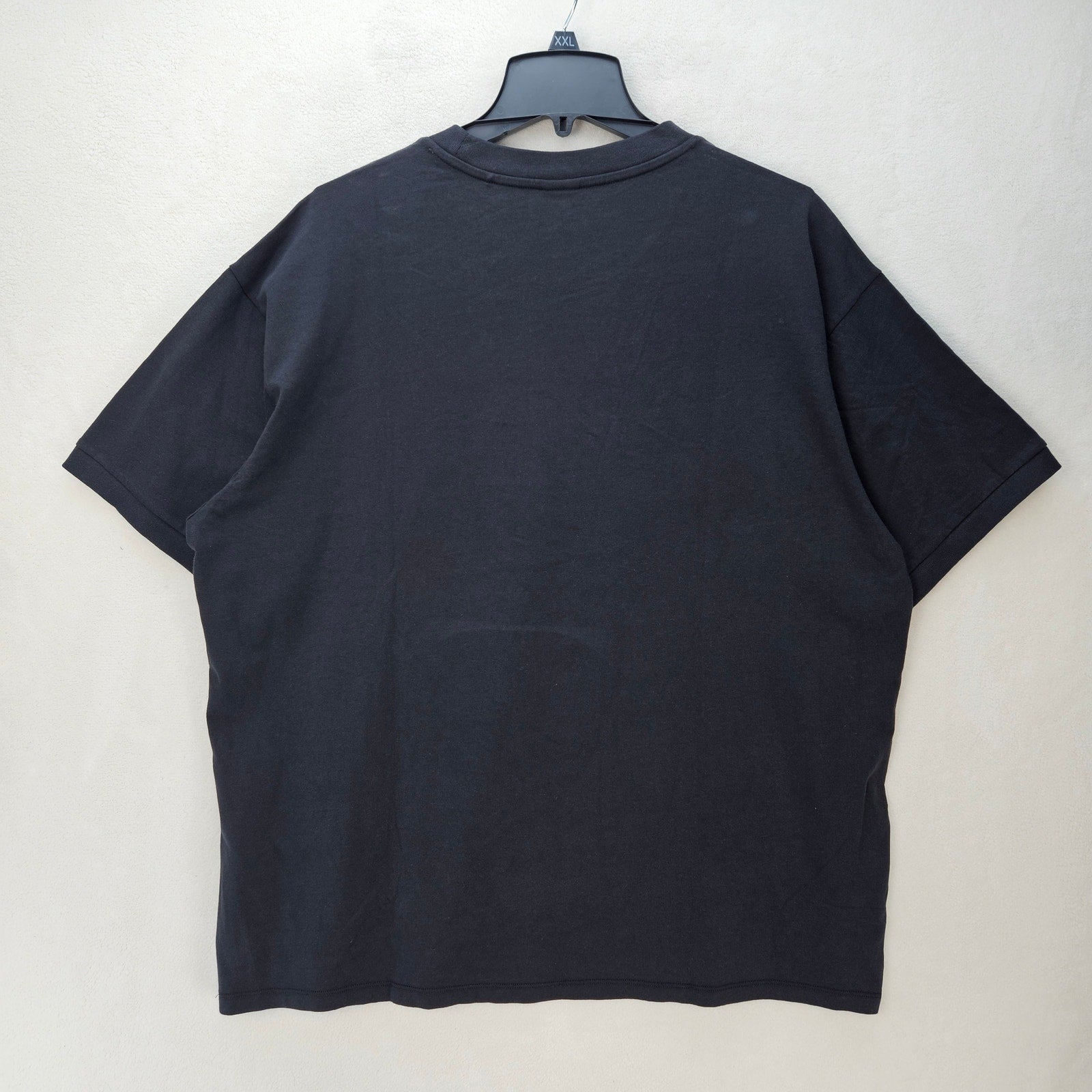LEVI'S X BEYONCE SIZE XL BLACK VTG STYLE OG TSHIRT THICK MATERIAL NWT
