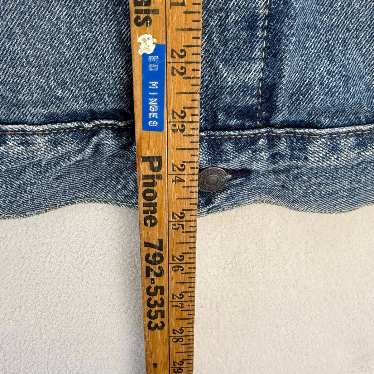 LEVI'S MEN'S MEDIUM WASH SIZE SMALL TRUCKER JACKET 723340683