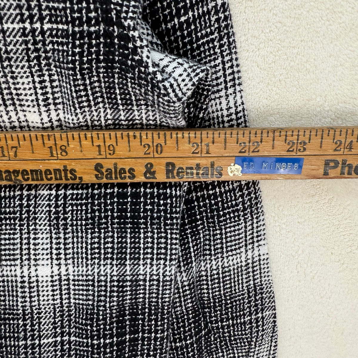 LEVI'S MEN'S SMALL HOODED WORKER SHIRT AMETRINE PLAID METEORITE