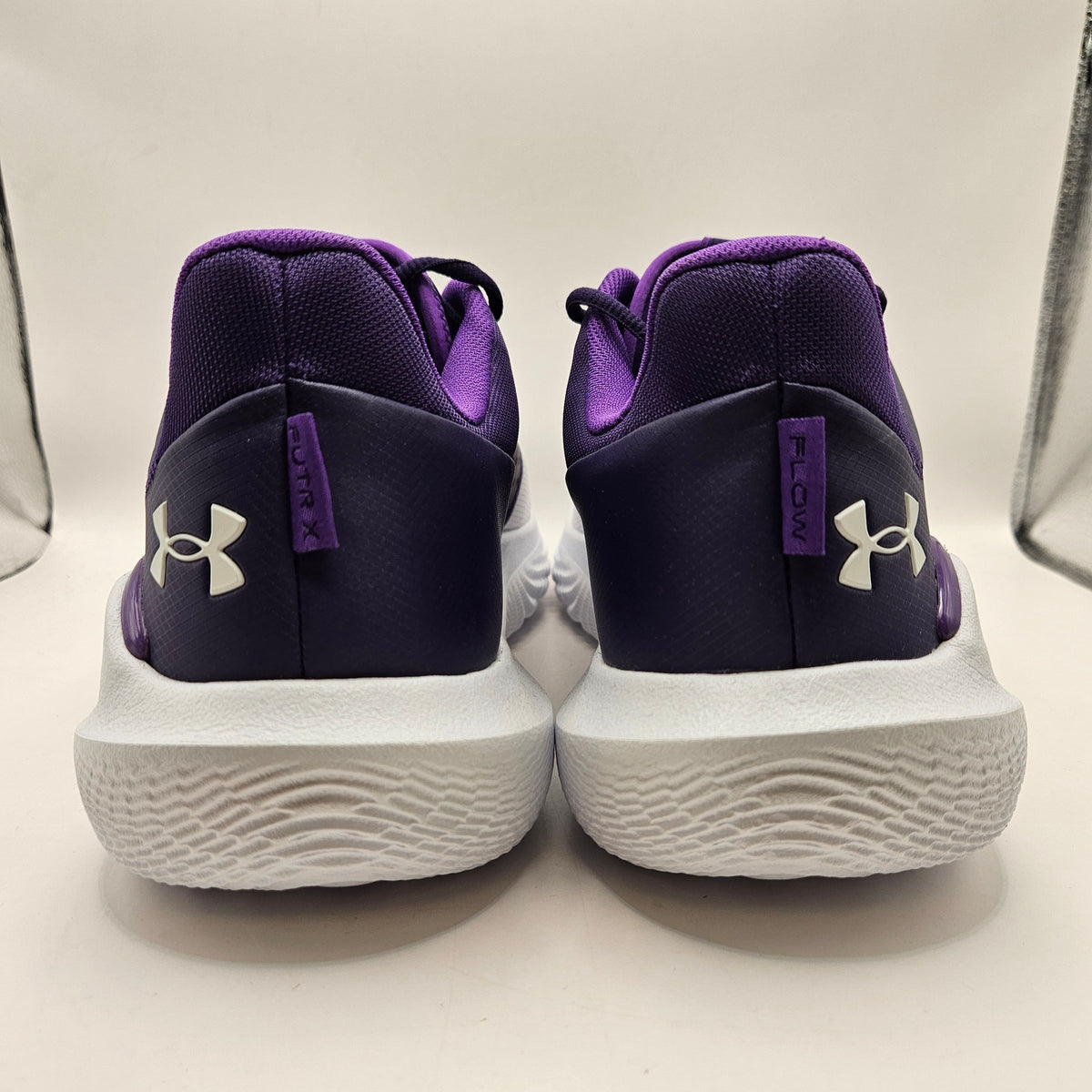 UNDER ARMOUR MEN'S 14 FLOW FUTR X TEAM BASKETBALL 3025067-500 NWOB PURPLE WHT