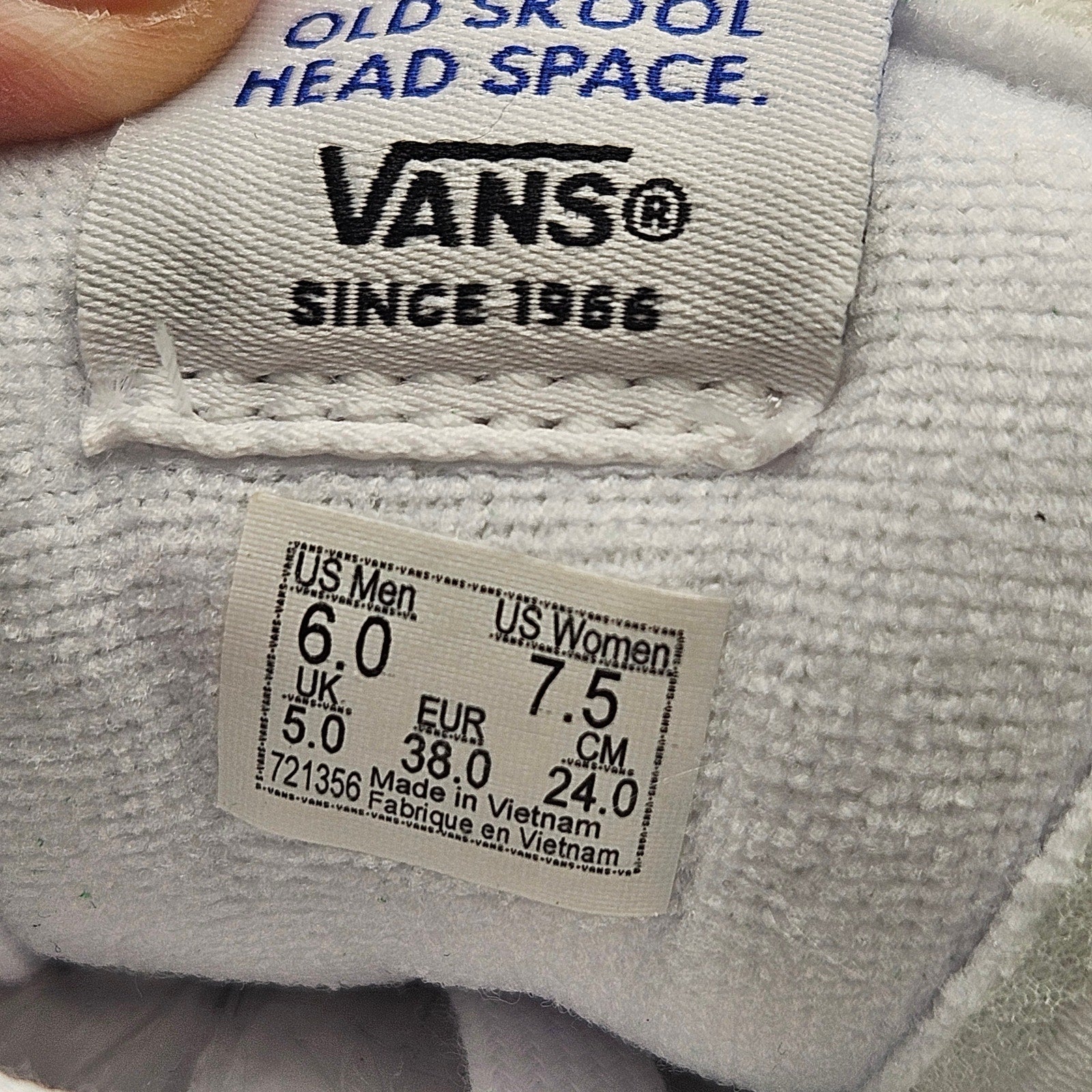 VANS WOMEN'S 7.5 OLD SKOOL HEAD SPACE COMFYCUSH WHITE GREEN ORANGE SNEAKER NWOB