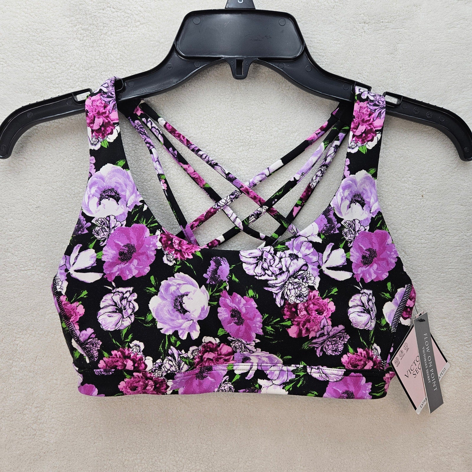 VICTORIA'S SECRET WOMEN'S XS FLOW ON POINT BRA NWT