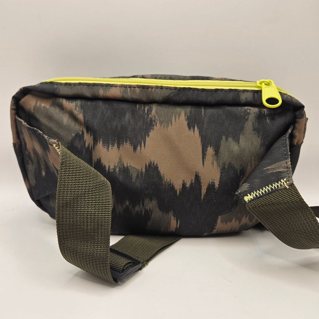 ALPINE DESIGN WOMEN'S CAMO OLIVE PRINT HIPSACK WAIST BAG NWT