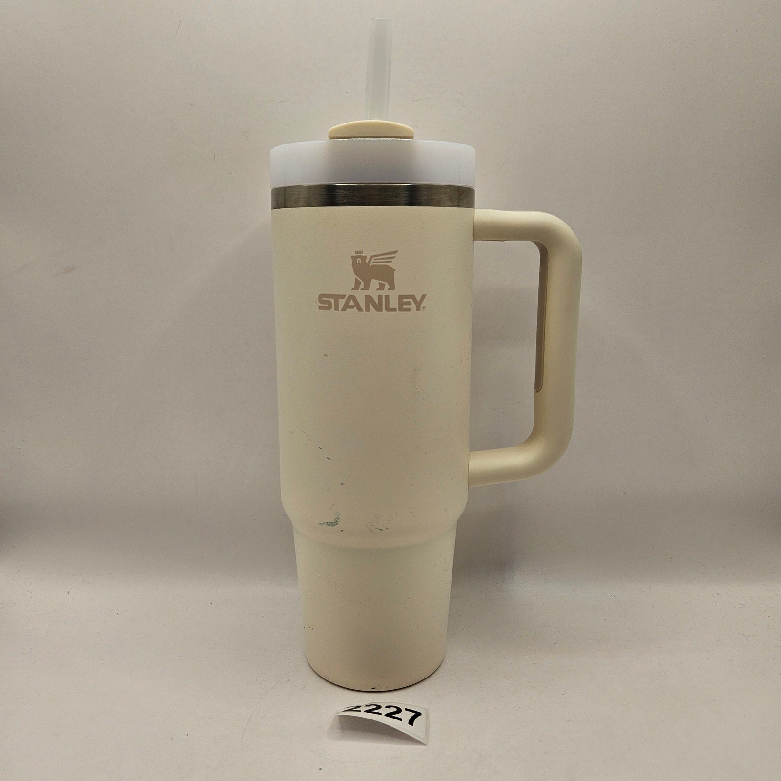 STANLEY 30oz STAINLESS STEEL H2.0 FLOWSTATE QUENCHER TUMBER CREAM WHITE