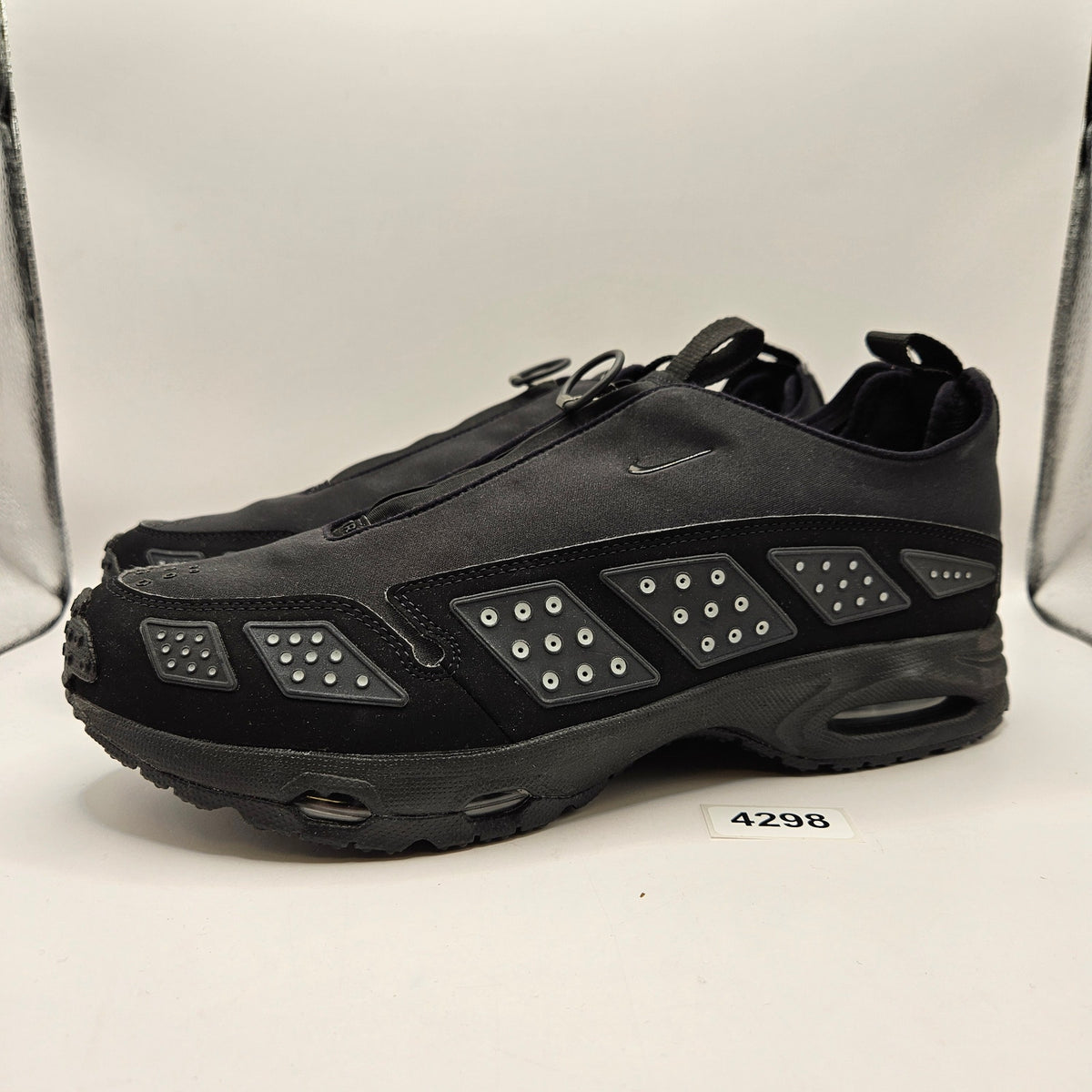 NIKE WOMEN'S 13 MEN'S 11.5 AIR SUNDER MAX BLACK METALLIC SILVER ZIP FZ2068-001