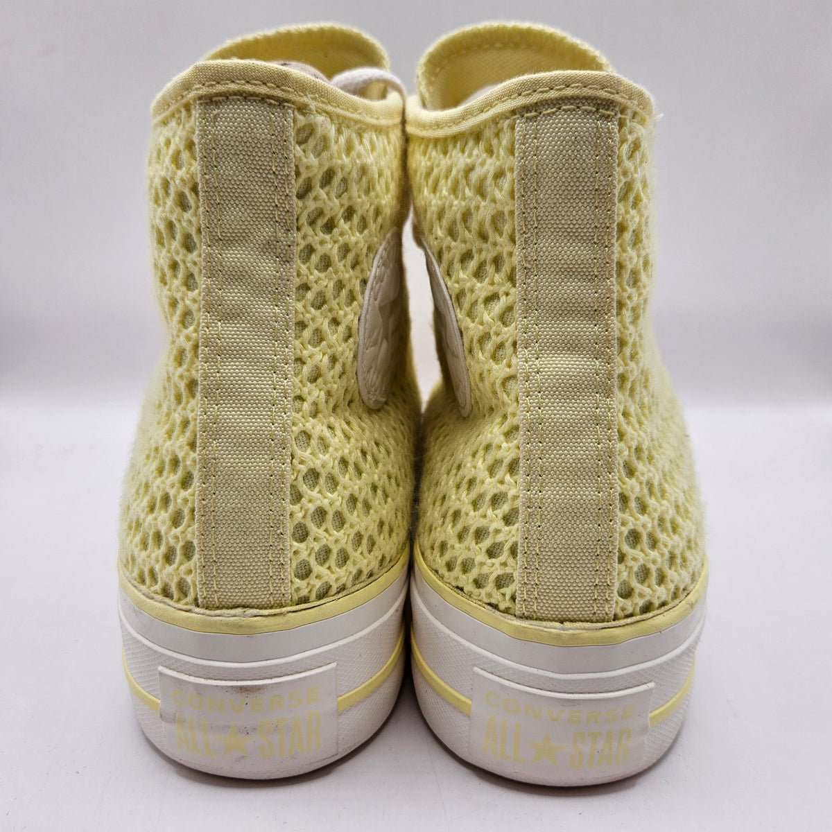 CONVERSE WOMEN'S 8 CHUCK TAYLOR ALL STAR LIFT HI PLATFORM LEMON SLUSHY A14967C