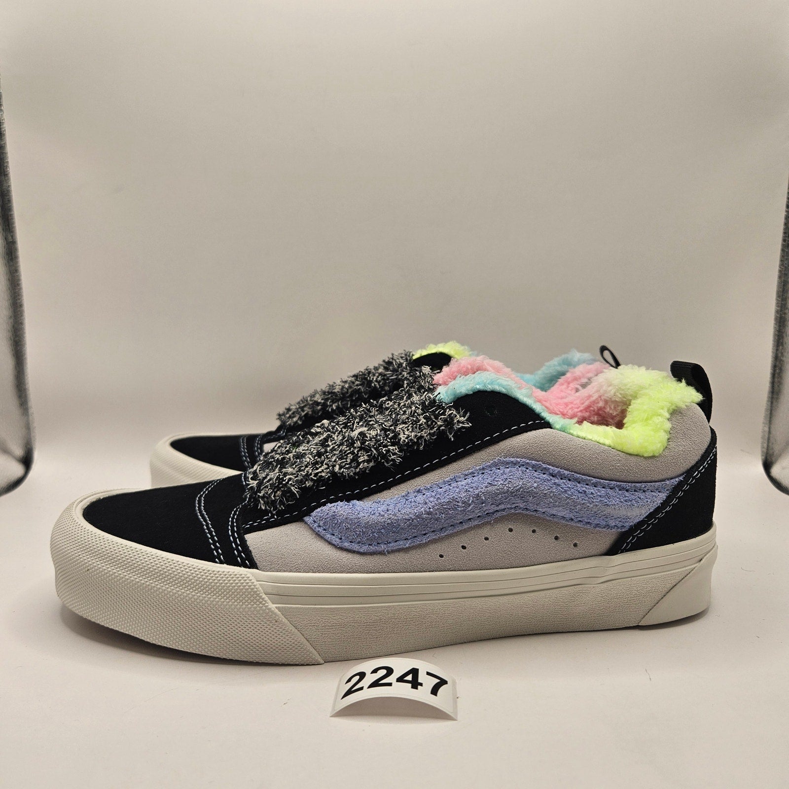 VANS WOMEN'S 8 KNU SKOOL PARTY ANIMAL RAINBOW BLACK SUEDE FAUX FUR NWOB