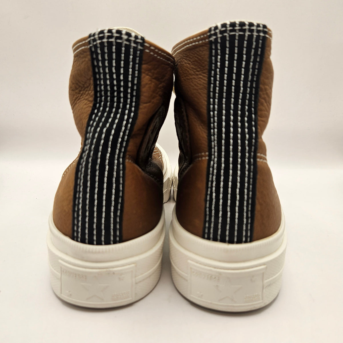 CONVERSE WOMEN'S 7 FIRST STRING BROWN VIBRAM ALL LEATHER CHUCK TAYLOR A17915C