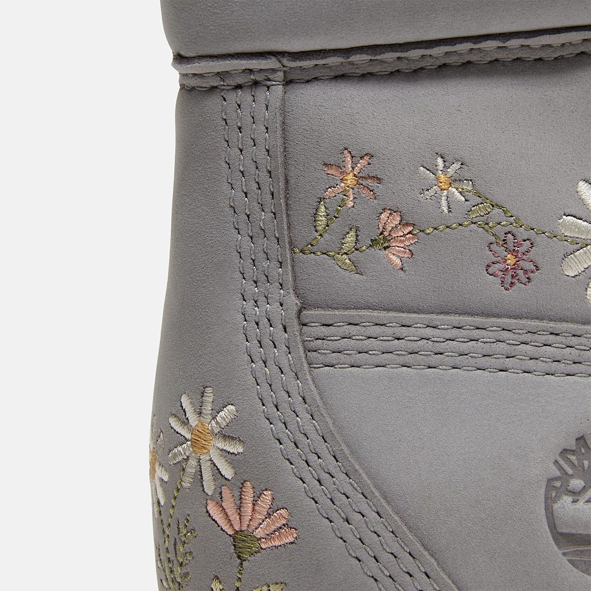 TIMBERLAND WOMEN'S 7.5 PREMIUM 6 IN LACE WATERPROOF BOOT LT GREY NUBUCK