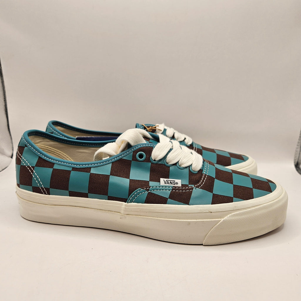 VANS MEN'S 11 AUTHENTIC SNEAKER DEMON SLAYER TANJIRO KAMADO COLORWAY NWOB