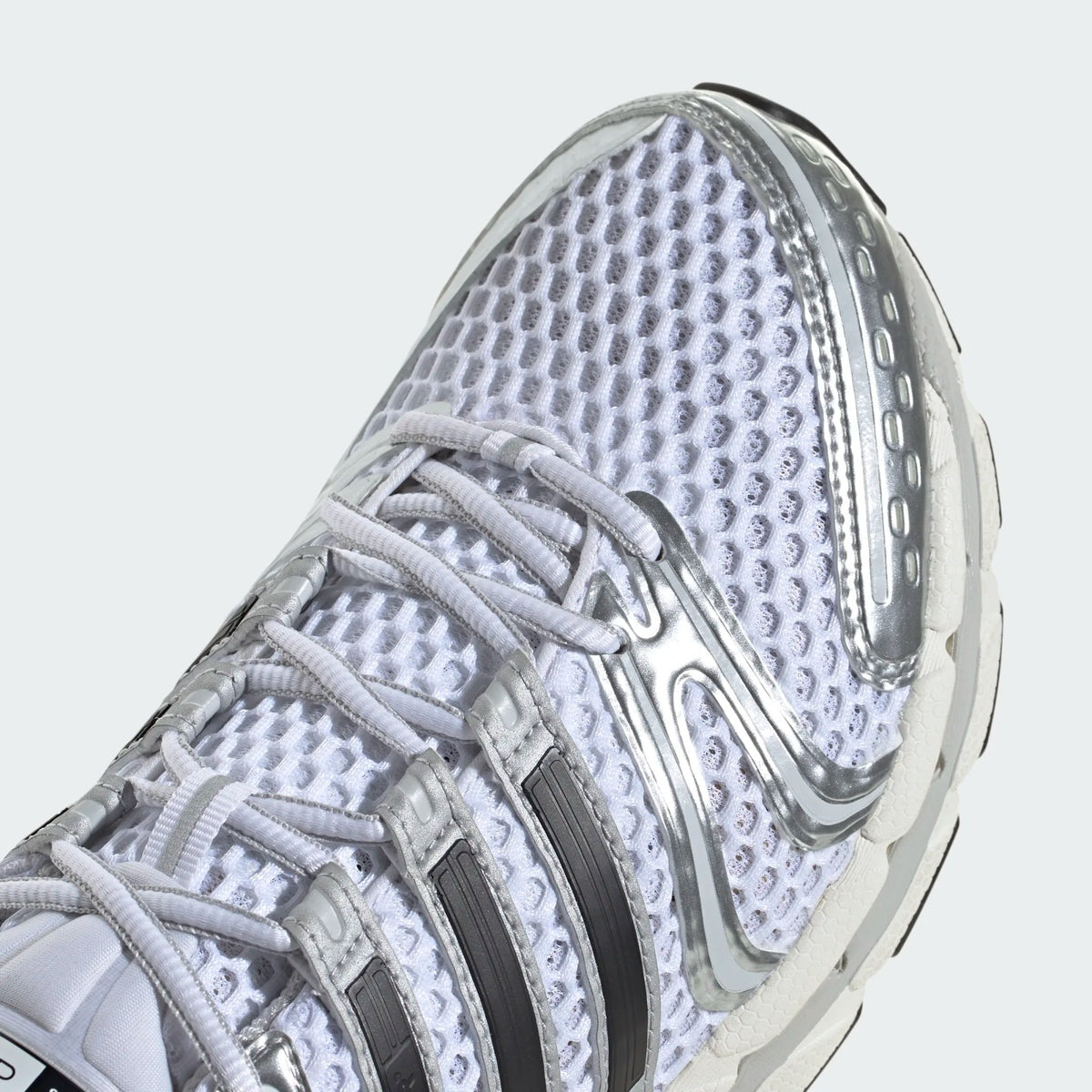 ADIDAS MEN'S 10.5 ADISTAR CONTROL 5 RUNNING SHOES METALLIC SILVER WHT JQ4168 NIB