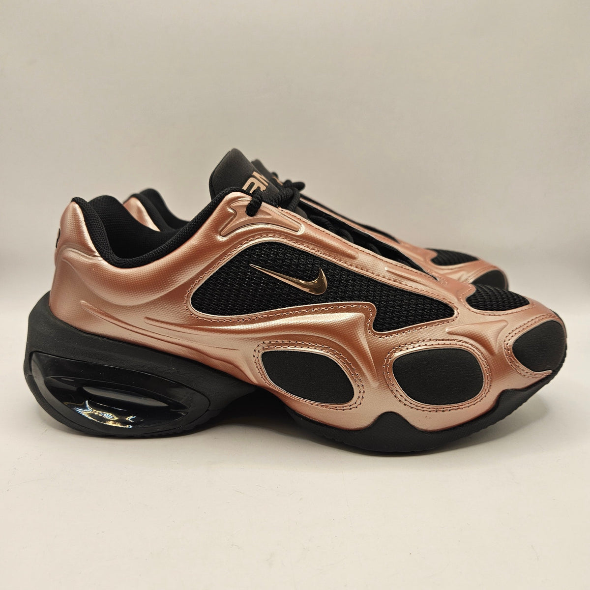 NIKE WOMEN'S 6 AIR MAX MUSE BLACK GOLD CASUAL SNEAKER IQ9604 BLACK ROSE GOLD