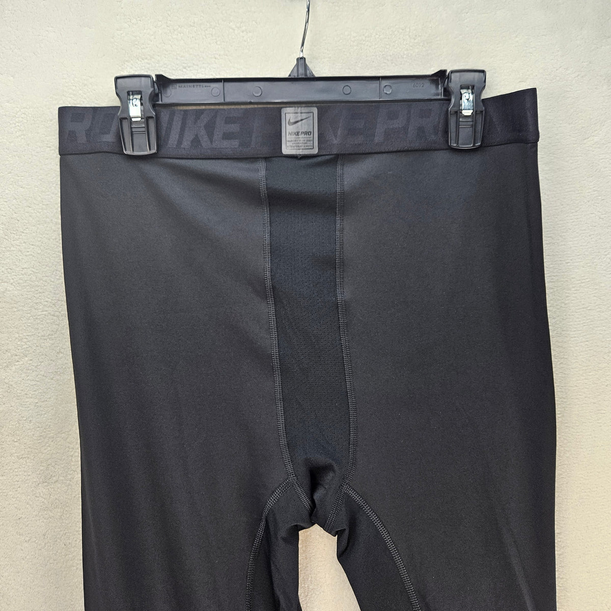 NIKE MEN'S XXL NBA PRO BLACK PADDED BASKETBALL COMPRESSION TIGHTS AA0753-010