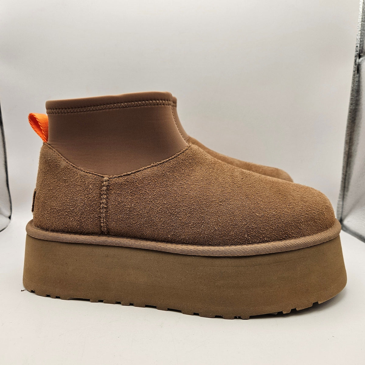 UGG WOMEN'S 9 PLATFORM MINI BOOTS BROWN SUEDE ULTRA MINI 1168170 NWOB