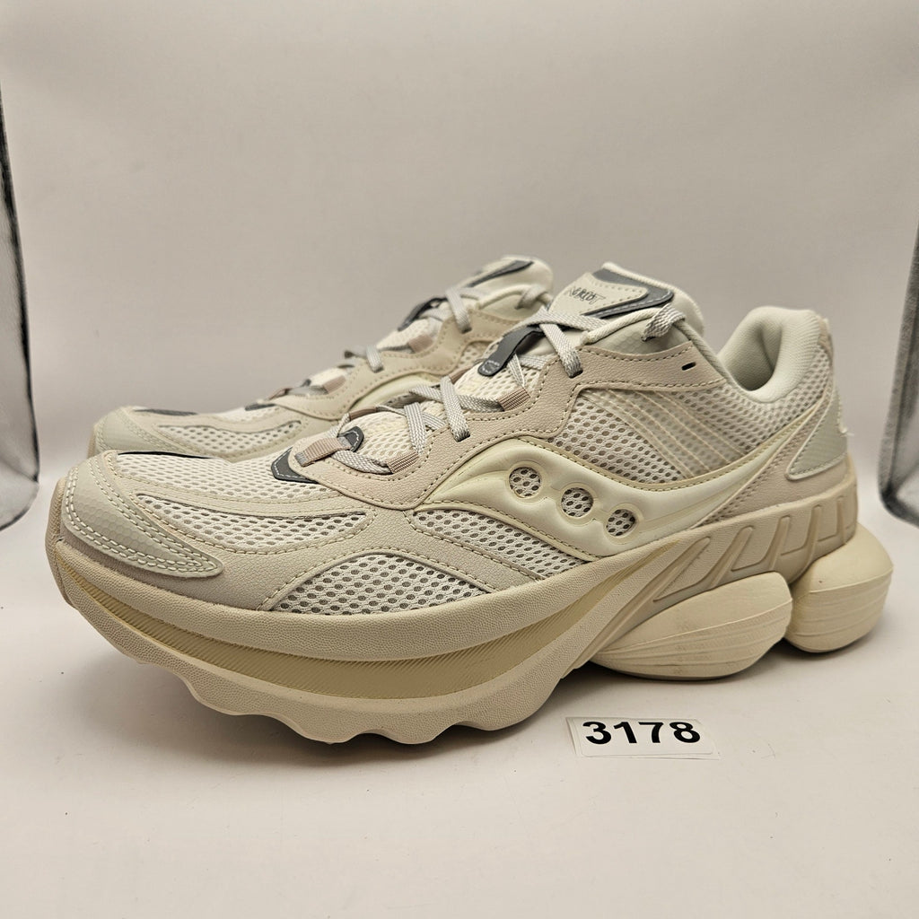 SAUCONY UNISEX 9.5 PROGRID TRIUMPH 4 CREAM IVORY MESH RUNNING SHOES NWOB