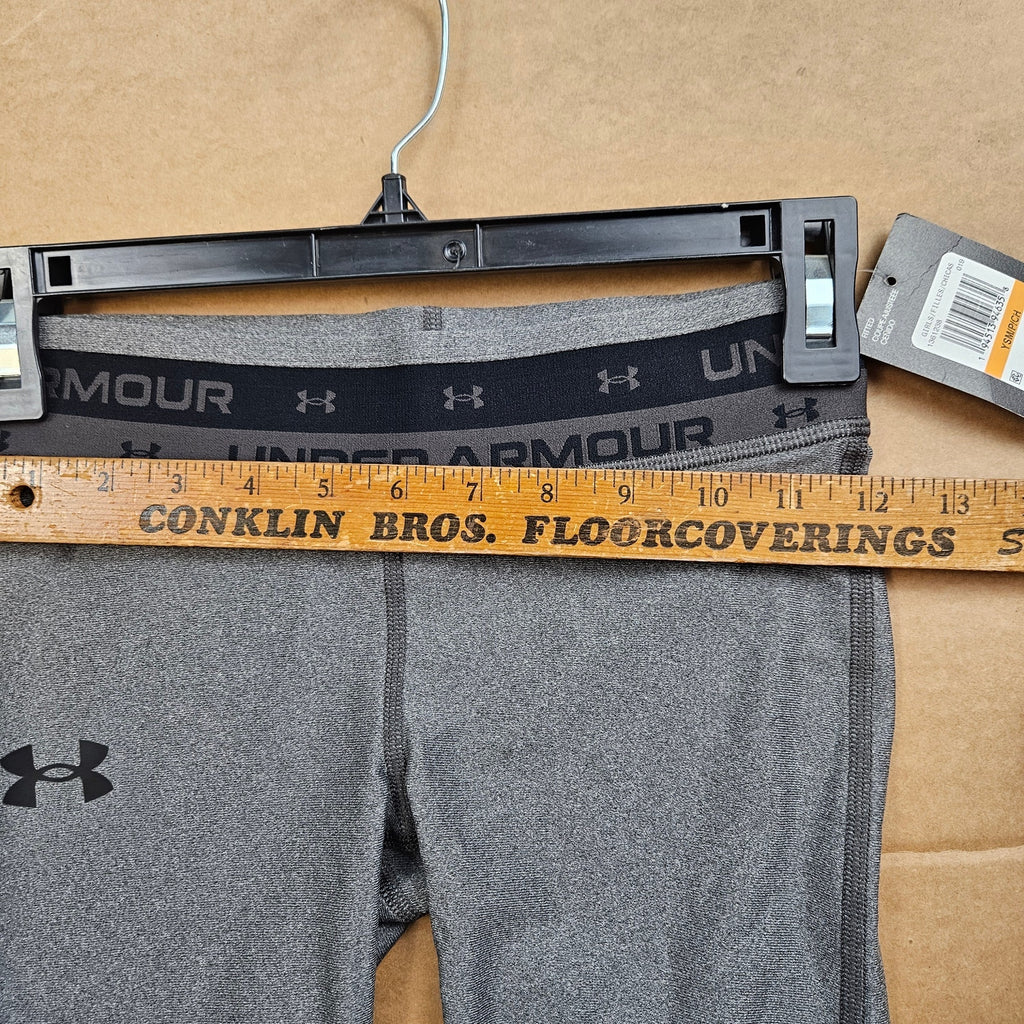 NWT GIRLS ATHLETIC BOTTOM LOT CHAMPION(L) LEGGING UNDER ARMOUR(S) CAPRI YOUTH
