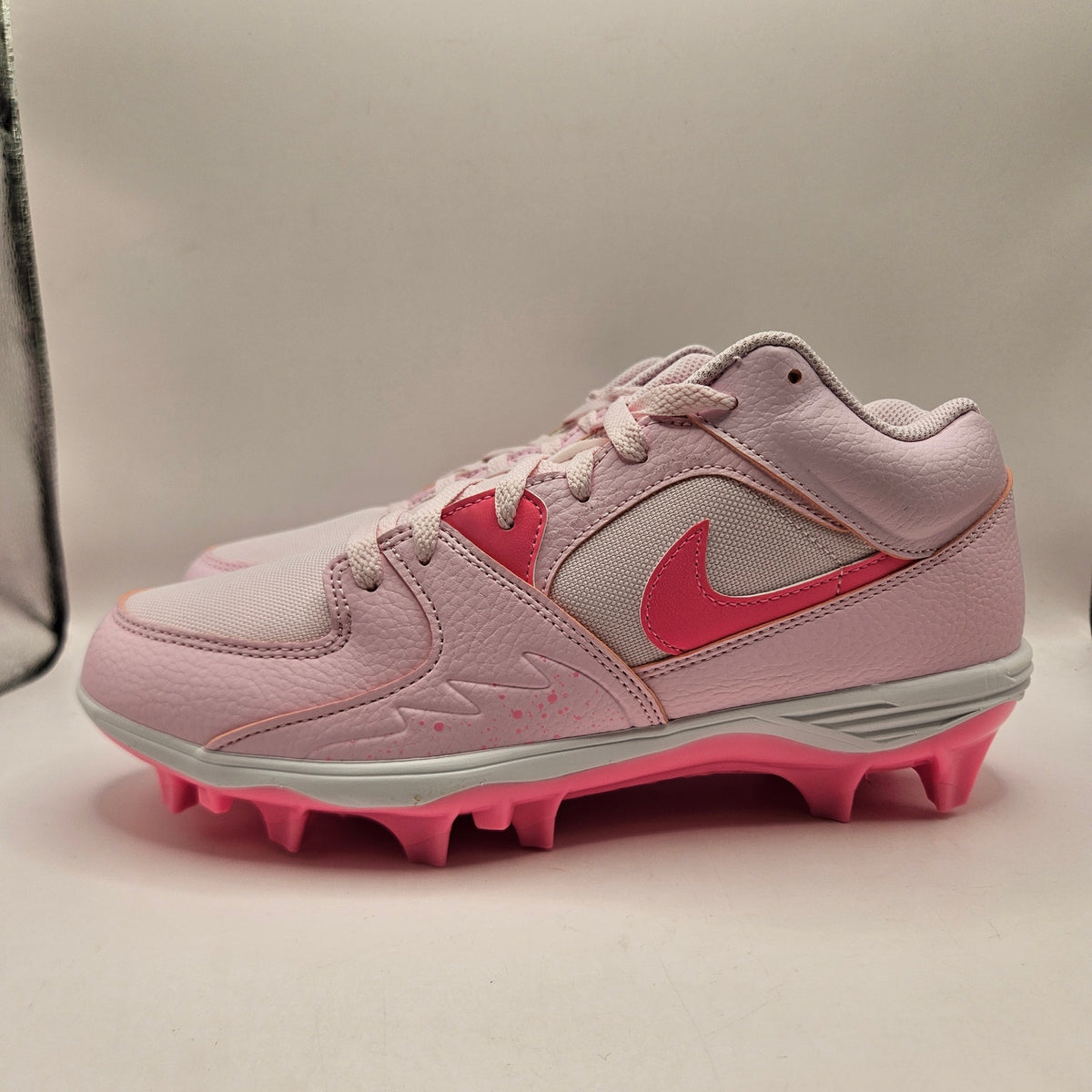 NIKE JORDAN MEN'S 9 STADIUM 90 LOW TD FOOTBALL CLEATS PINK FOAM NWOB HQ0210-600