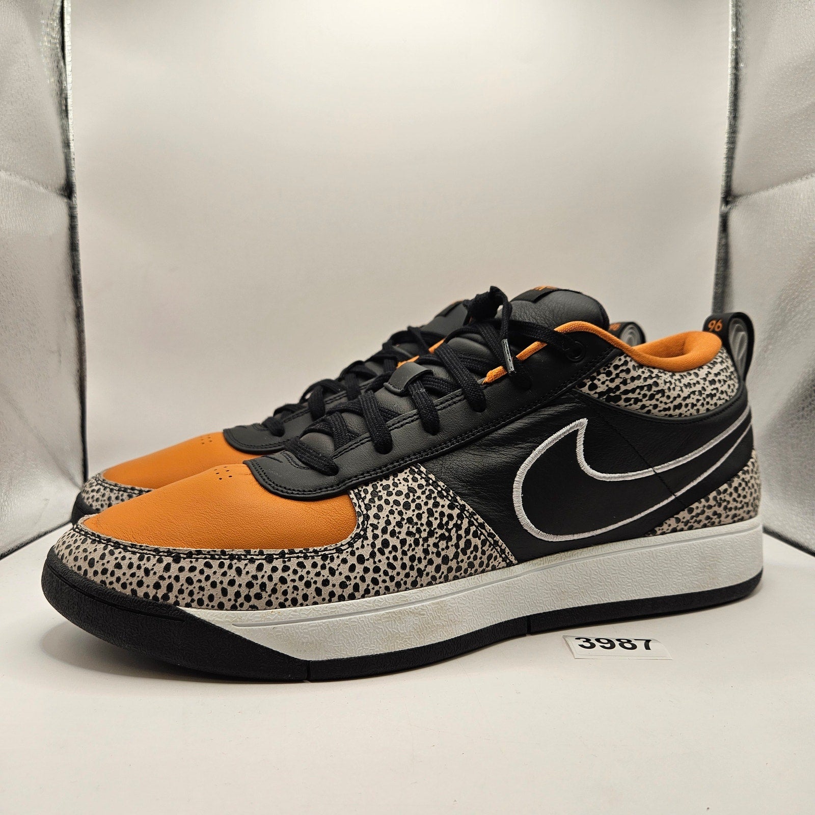 NIKE MEN'S 18 BOOK 1 BLACK WHITE AIR SAFARI RETRO BASKETBALL HV2096-001 NWOB