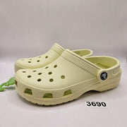 CROCS M4 W6 CLASSIC CLOG ATMOSPHERE BONE BEIGE UNISEX COMFORT SHOES NWT
