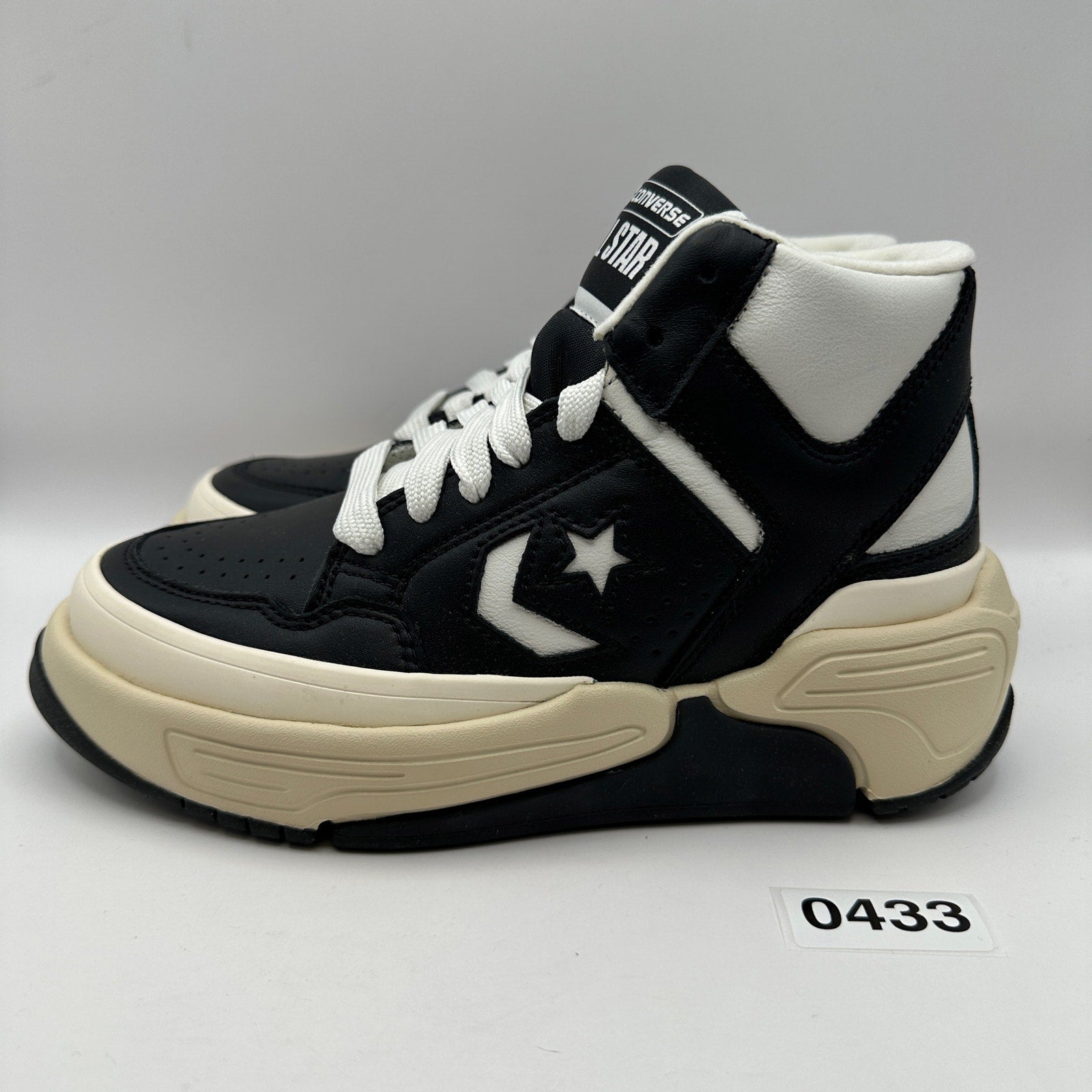 CONVERSE Men's 3.5 Women's 5 Weapon CX Mid Black Vintage White 171556C