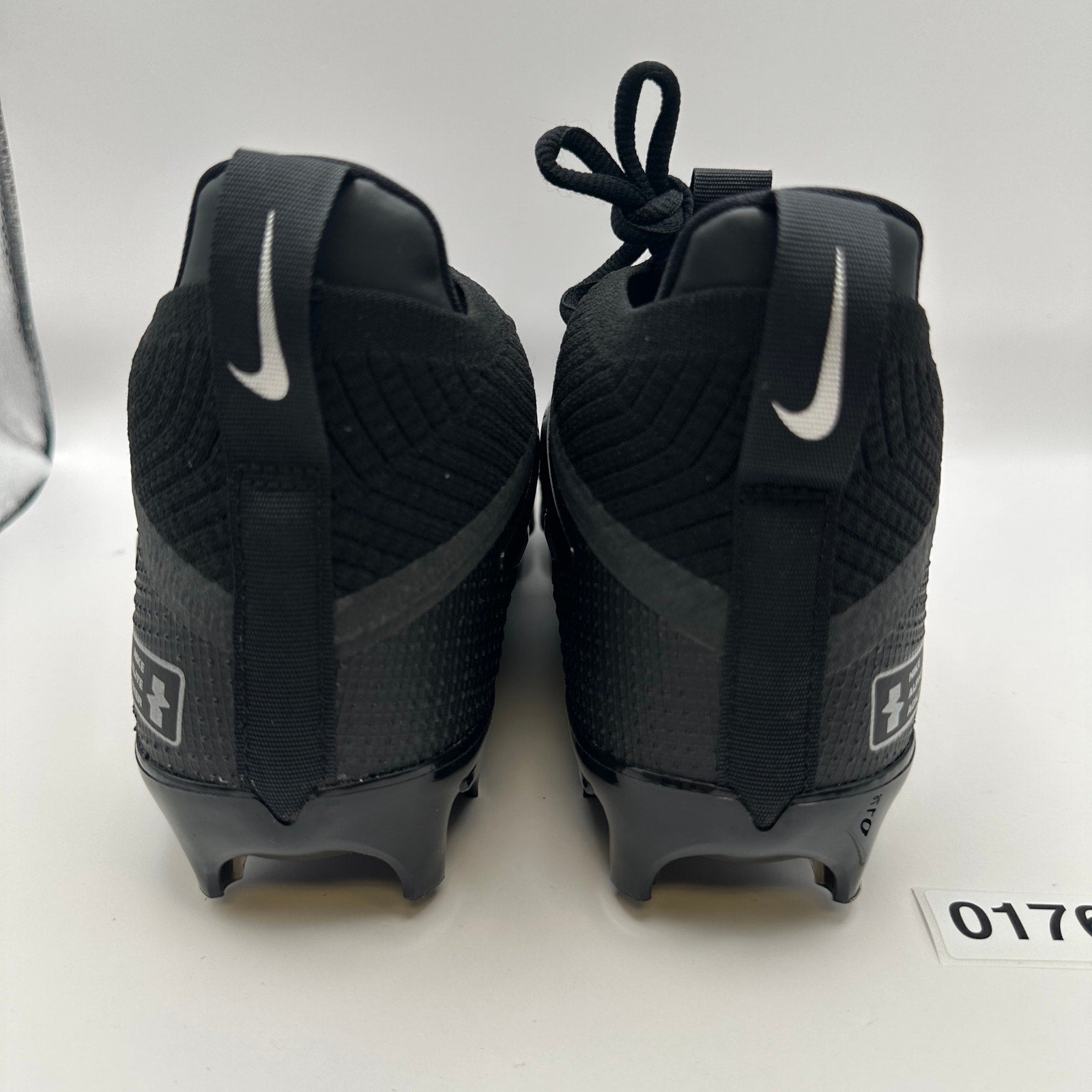 Nike Men's 8 Alpha Menace 4 ELITE Football Cleats FD7036-002