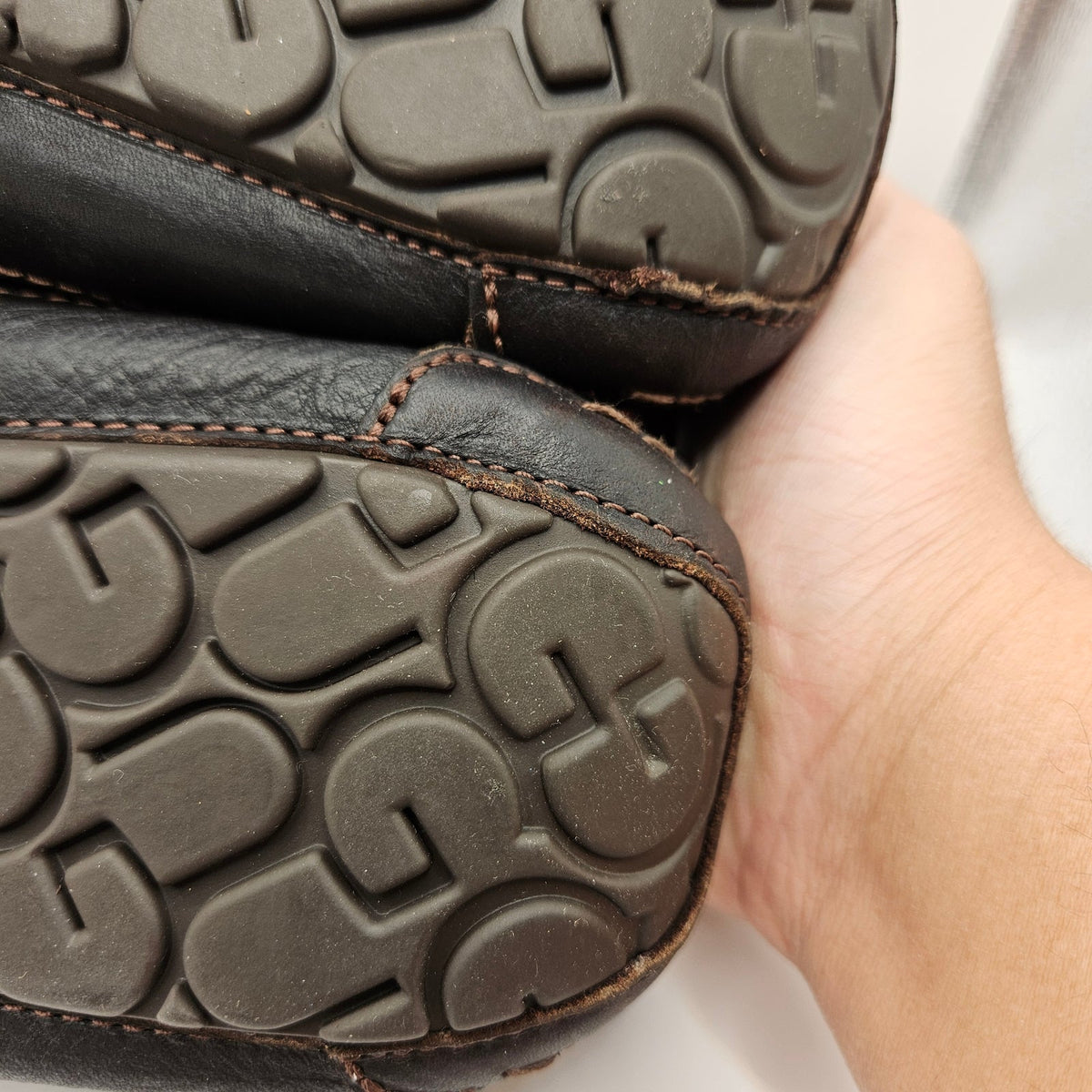 UGG MEN'S 12 ASCOT DARK SPICE BROWN LEATHER SLIPPERS LOAFER 5379