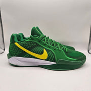 NIKE WOMEN'S 10 SABRINA 2 OREGON LOW TOP MESH BASKETBALL SHOES APPLE GREEN NWOB