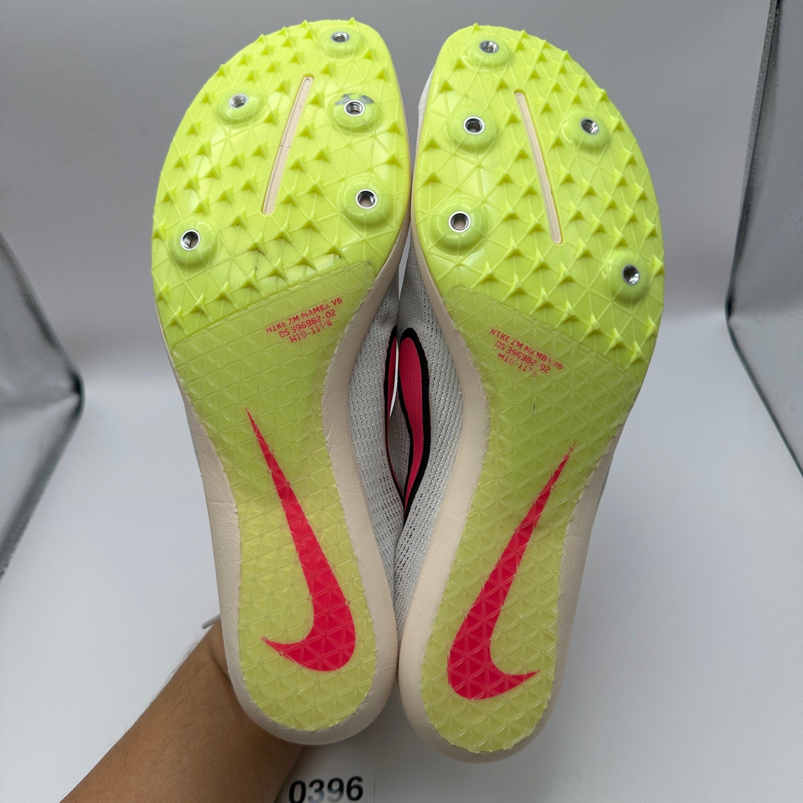 NIKE Men's 11.5 Zoom Mamba 6 Track n Field Distance NO SPIKES Sail lemon DR2733-101