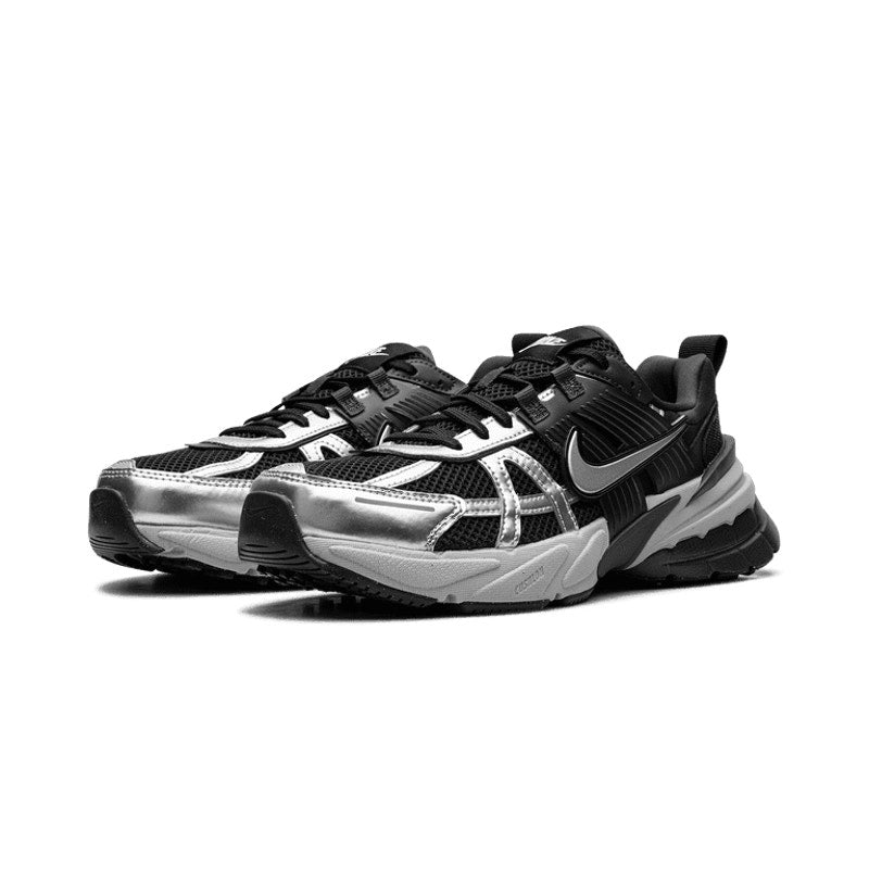 NIKE WOMEN'S 7.5 V2K BLACK METALLIC SILVER RUNNING SHOES FD0736-005 NIB