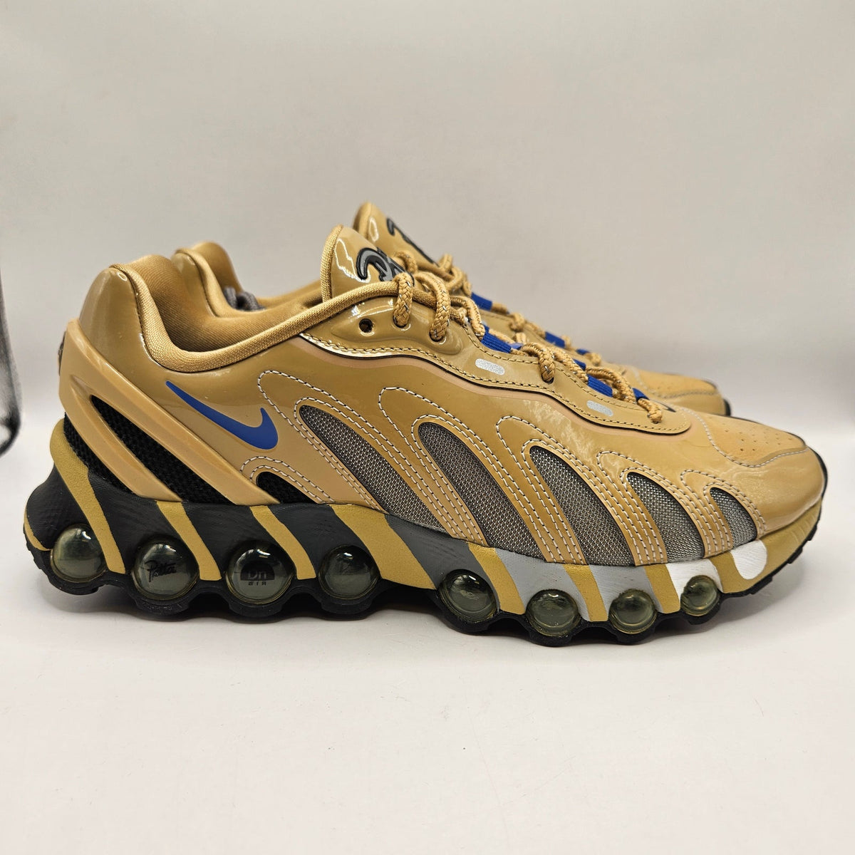 NIKE MEN'S 7.5 AIR MAX DN8 SP PATTA CLUB GOLD GAME ROYAL IB4029-700