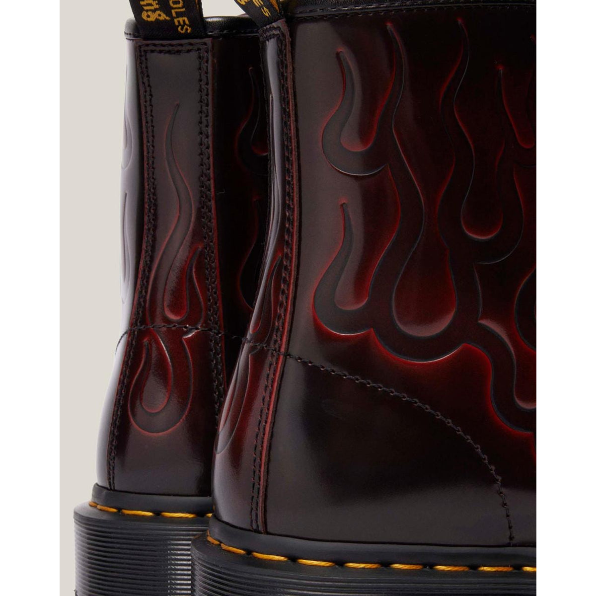 DR MARTEN MEN'S 9 ARCADIA CHERRY RED 1460 INFERNO 41764600