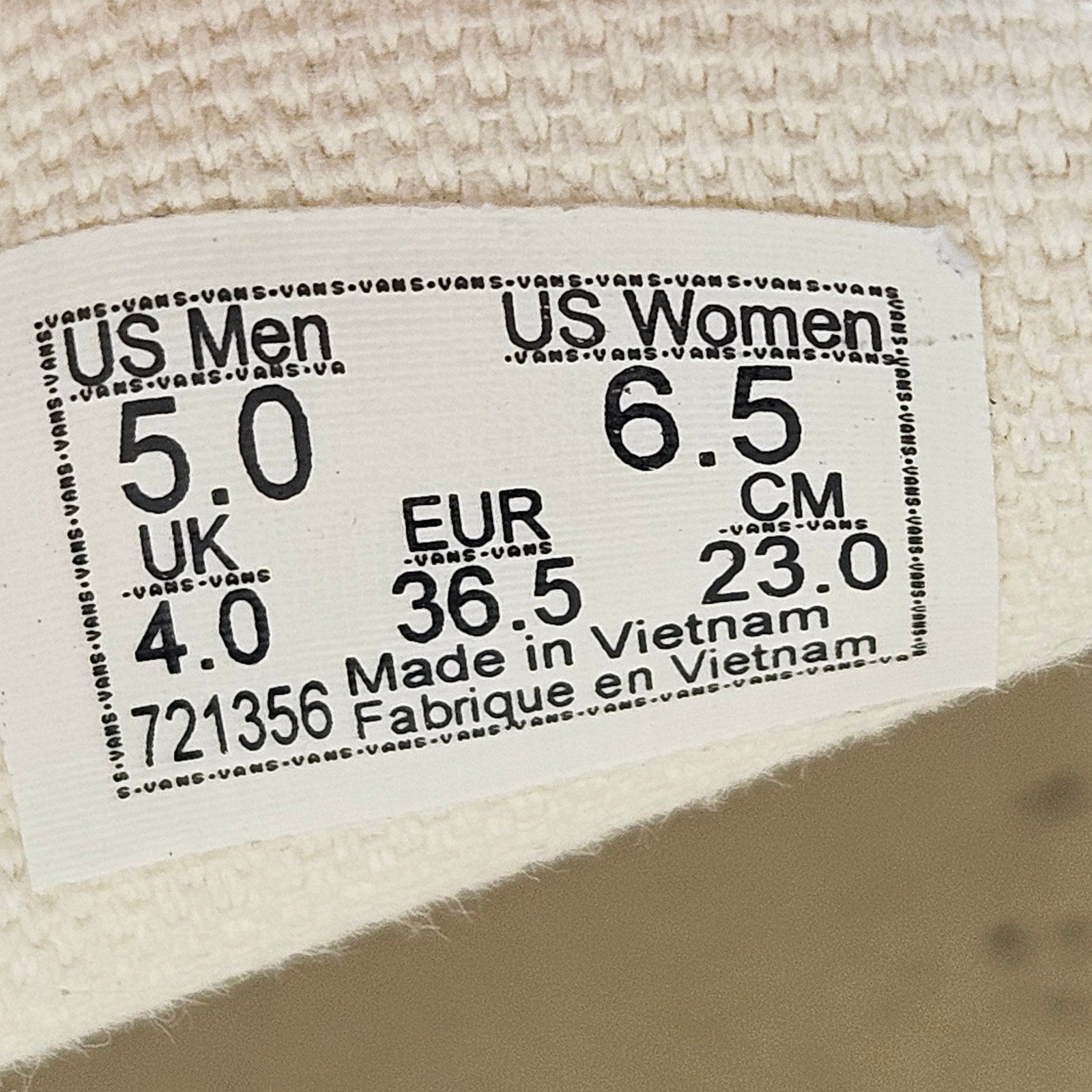 VANS WOMEN'S 6.5 SLIP ON PLATFORM PALE YELLOW SUEDE LO TOP SNEAKER NWOB