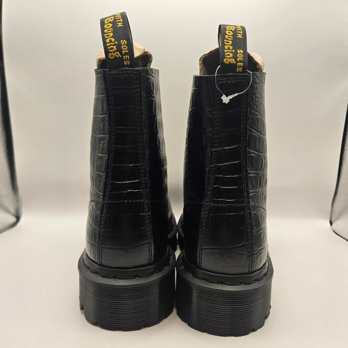 DR MARTENS WOMEN'S 7 STEEL TOE 1460 PASCAL BLACK ANALINE CROC EMBOSS BOOTS NWOB