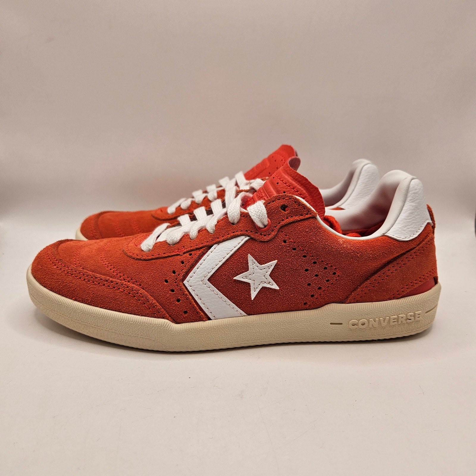 CONVERSE CON LOUIS LOPEZ WOMEN'S 7 PRO 2 SUEDE LOW TOP CHILI RED A11945C NWOB